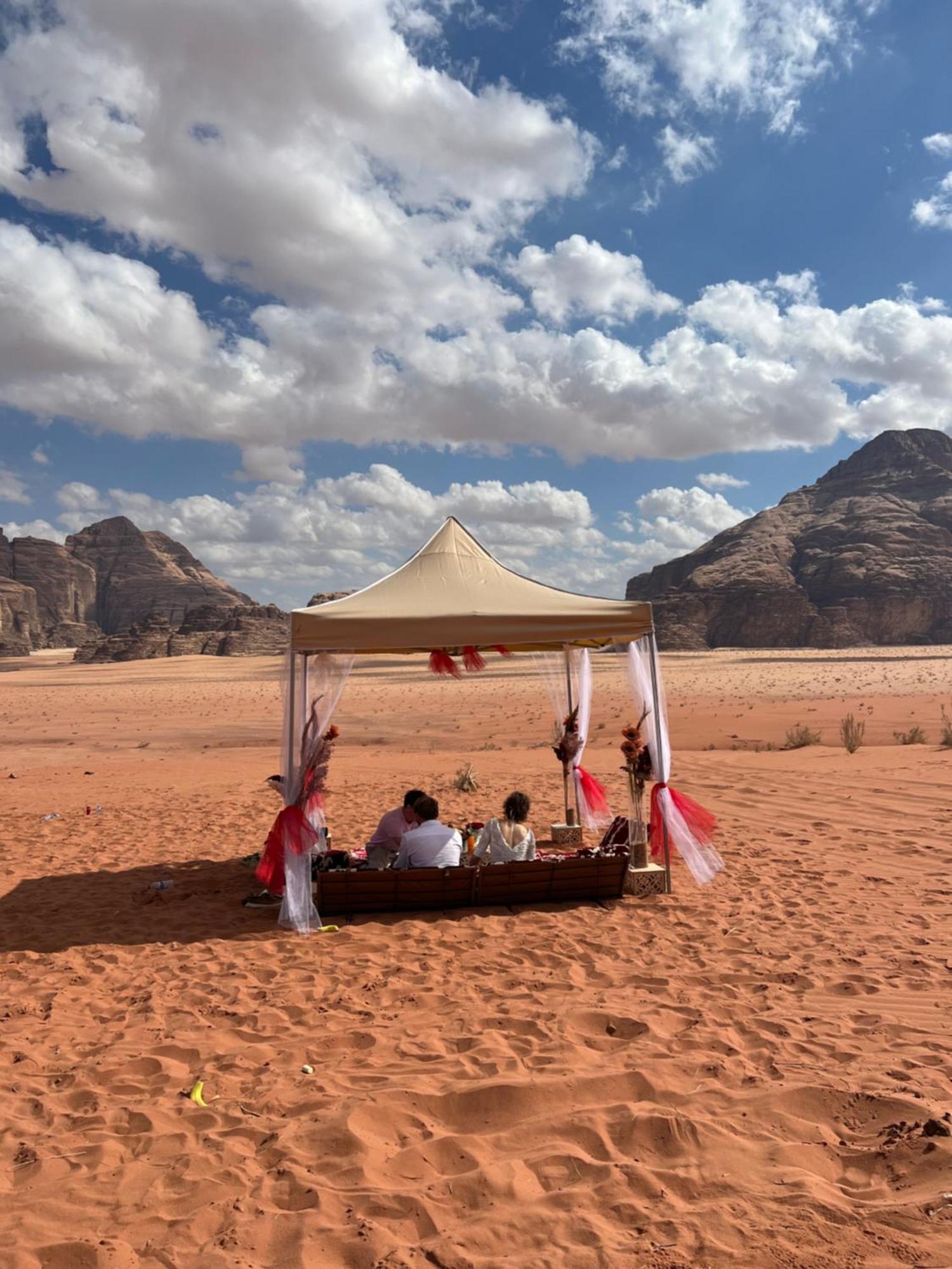 דירות וואדי רם Moon Magic Valley מראה חיצוני תמונה